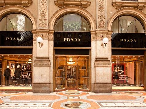 boutiques di prada in italia|official prada outlet store.